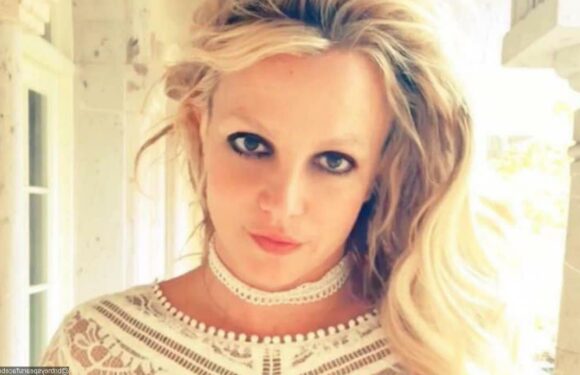 Britney Spears Deletes Instagram Again After Calling Out Her Parents