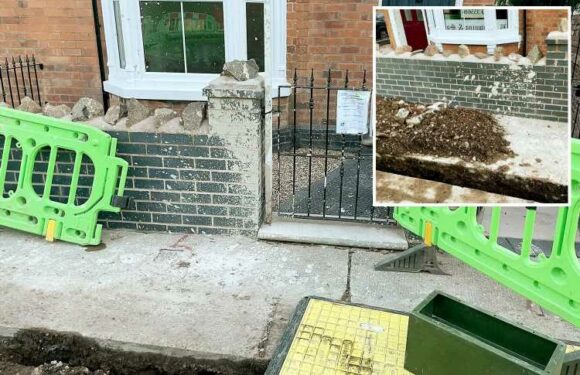 Builders left my newly renovated homes a muddy mess – they only left me a NOTE | The Sun