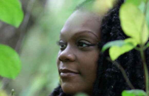 Burnt Out? This Acupuncturist Says Your Job May Not Be The Problem—It's Your Soul