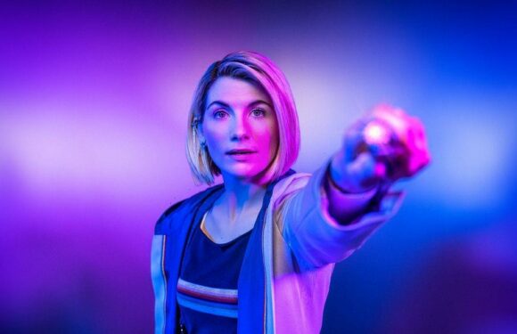 Doctor Whos Jodie Whittaker bids farewell to role in emotional exit scenes