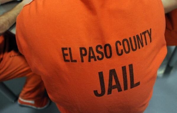 El Paso County jail’s medical provider failed to give inmate mental health care, lawsuit alleges