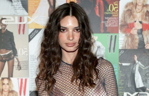 Emily Ratajkowski Defends Her "Controversial" Plunging Dress: "There Was Drama"