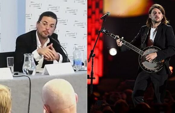 Ex-Mumford & Sons guitarist Winston Marshall hits out at 'censorship'