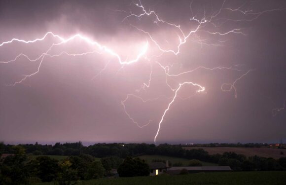 Exact date thunderstorms & lightning to hit as Brits told to brace for gusty winds and heavy downpours | The Sun