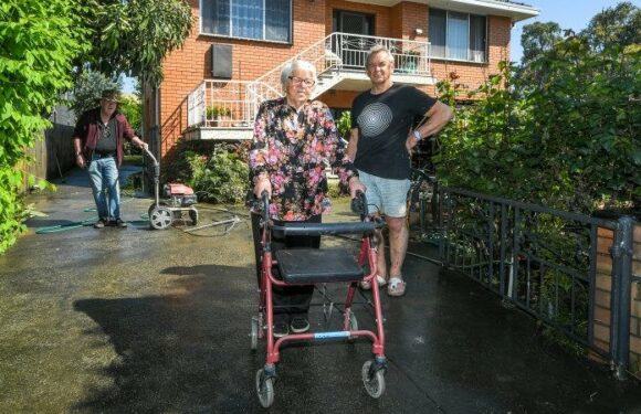 Flood-damaged homes targeted by fraudsters for government relief payments