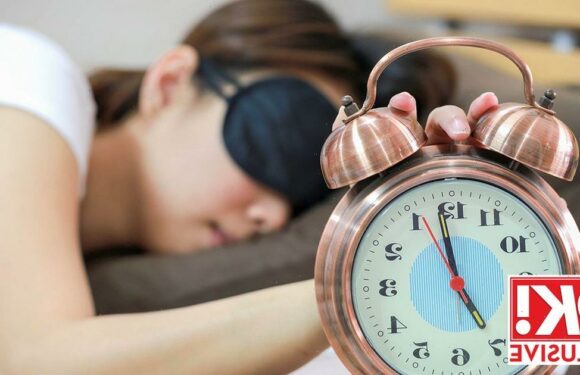 Health benefits of getting more sleep as the clocks go back including glowy skin