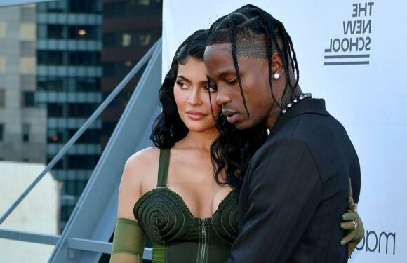 Here's the Deal with the Travis and Kylie Cheating Rumors That Flooded Your Timeline This Weekend