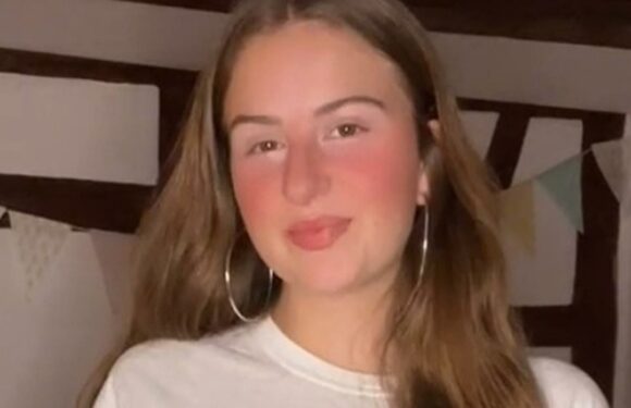 I go from a 5 to a 10 when I put on a bikini but some say I’m off the scale | The Sun