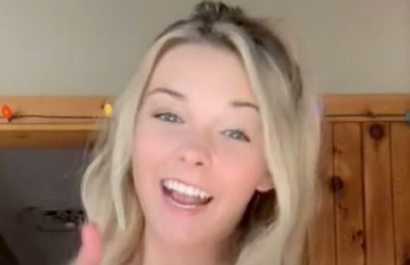 I work at Hooters & there’s a secret to making your boobs look great (two bras) | The Sun