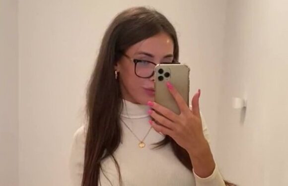 I’m a teacher and people say I go from a 5 to a 10 when I wear a bikini… I’m fake but who cares | The Sun