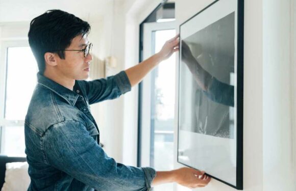 I’m an interior design fan these are the exact measurements you should use when hanging anything on your walls | The Sun