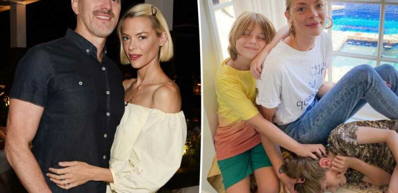 Kyle Newman says he’s broke, claims ex Jaime King won’t pay him support