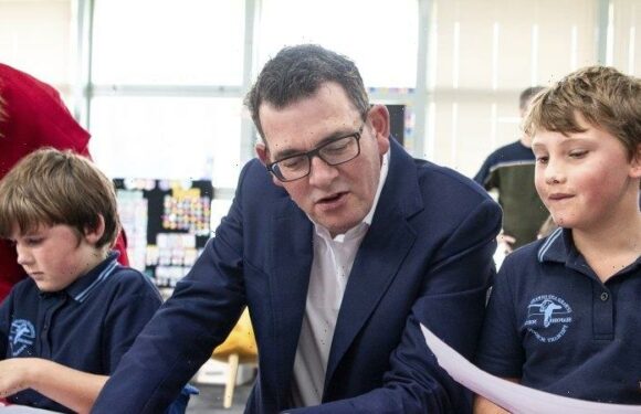 Labor makes $1.6b pledge to build and upgrade schools across the state