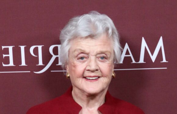 Marie Osmond, Kim Cattrall, more react to Angela Lansbury's passing