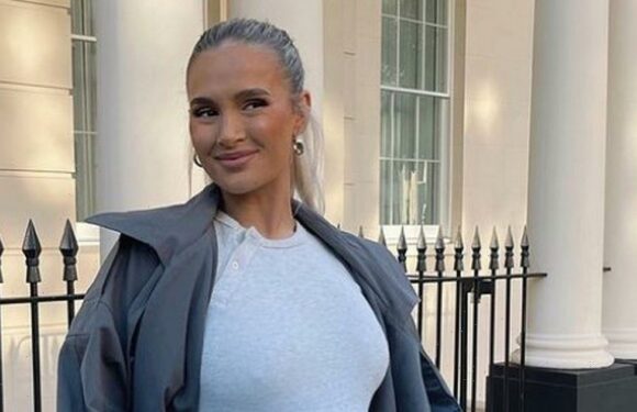 Molly-Mae labelled ‘absolute beauty’ as she shows growing baby bump and beams in new pic