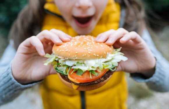 My daughter’s friend is raised vegan but I feed her meat anyway because she’s so pale & malnourished – it always gives her a healthy glow | The Sun