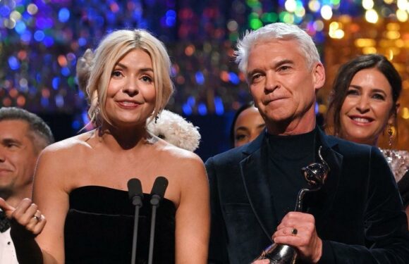 Phillip angry as Holly defensive during tense NTA boos – body language expert