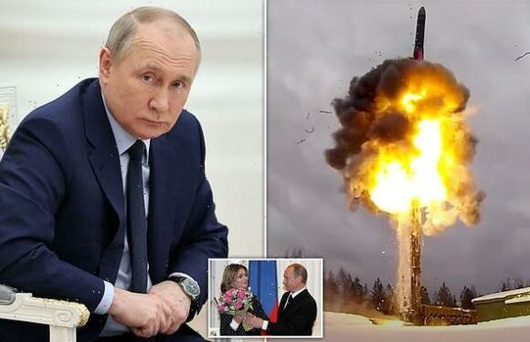Putin 'preparing to make decision about tactical nuclear strike'