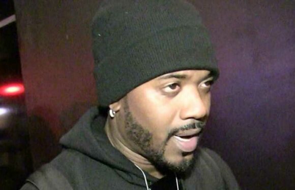 Ray J Posts Concerning Messages, Suicidal Thoughts While Up On Ledge