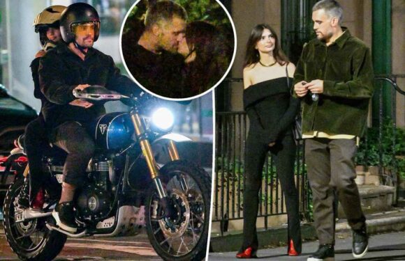 See photos of Emily Ratajkowski making out with DJ Orazio Rispo on NYC date night