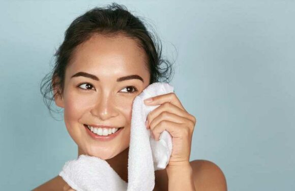 Sensitive Skin? Refine Your Routine With the ‘World’s Cleanest Face Towels’