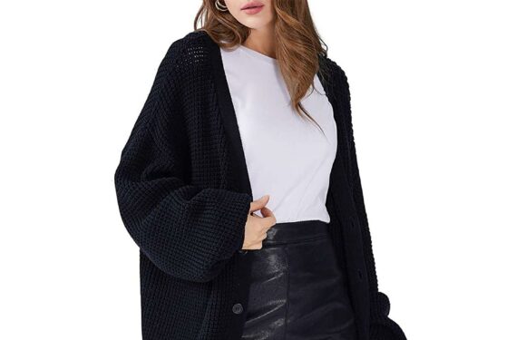 Stay Cozy and Cute in Fall Weather With This Oversized Cardigan