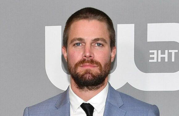 Stephen Amell Reflects on ‘Arrow’ 10 Year Anniversary, Thanks Fans, Cast & Crew