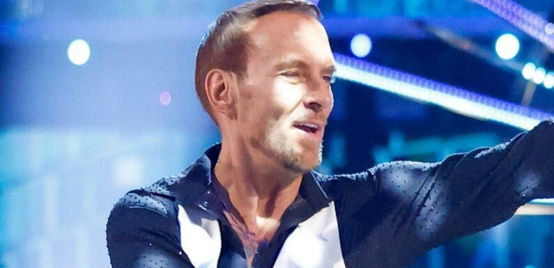 Strictly Matt Goss distracts Craig with tight bulging trousers as fans go wild