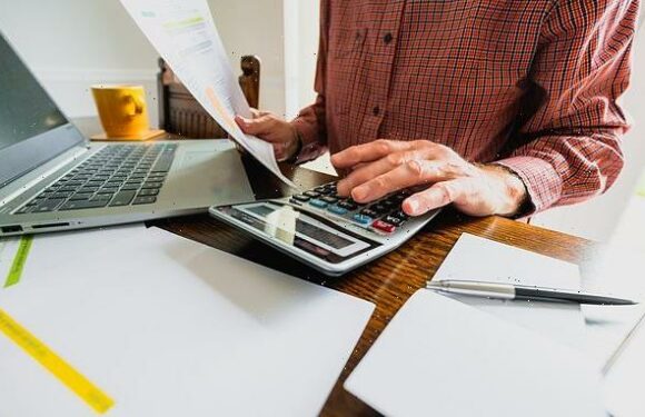 Survey suggests 32million people are now struggling to pay their bills