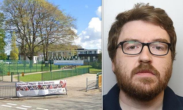 Teacher jailed for grooming teen on Grindr banned from profession
