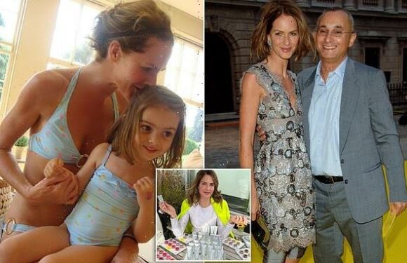 Trinny Woodall breaks down in tears recalling ex-husband's suicide
