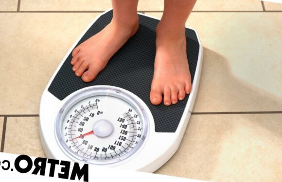 Weight-loss drugs work better for women while men should diet, study claims