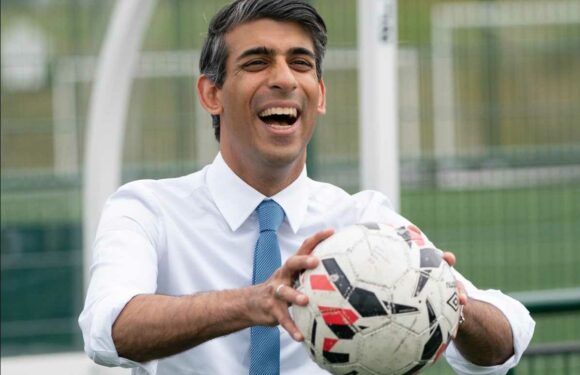 What football team does Rishi Sunak support? | The Sun