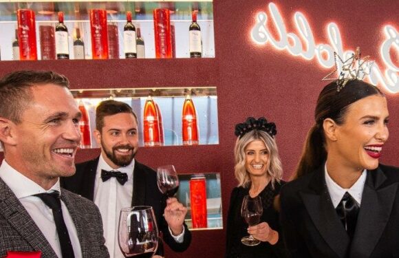 What the Birdcage marquees say about the state of the economy