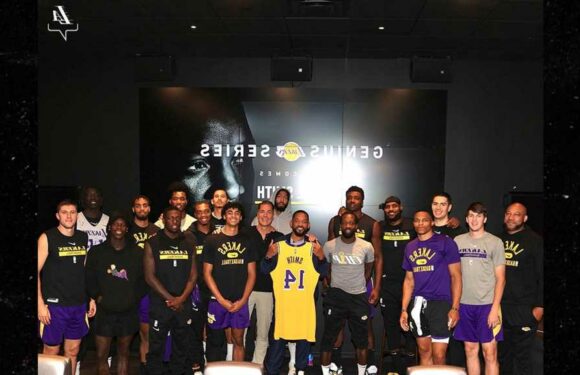 Will Smith Visits Lakers, Talks Togetherness, Gratitude