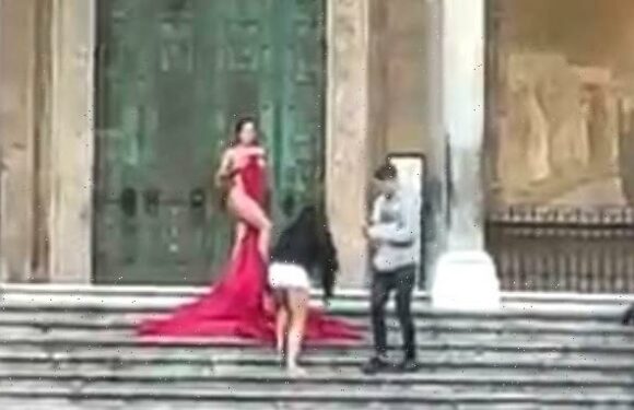 Woman sparks anger in Italy by posing naked in front of cathedral