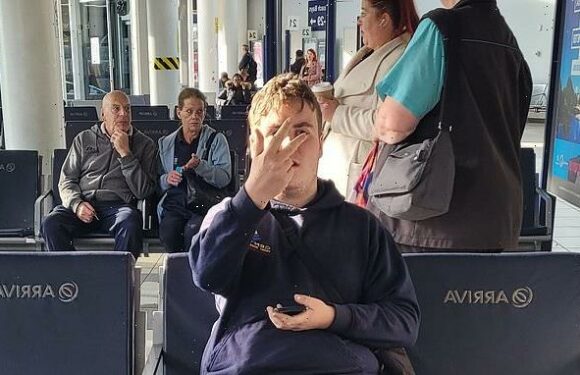 Woman took a photo of her groper but told there wasn't enough evidence