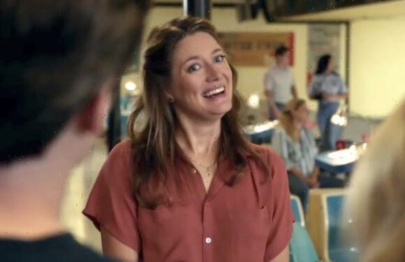 Young Sheldon Recap: Mary Gets Her Groove Back… Thanks to Pastor Rob?
