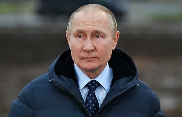 Anti-Russian activists gather to discuss Putin's removal from power