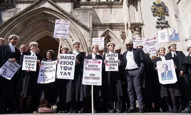 Barristers' strike pushed court backlog to new high of 63,000 cases