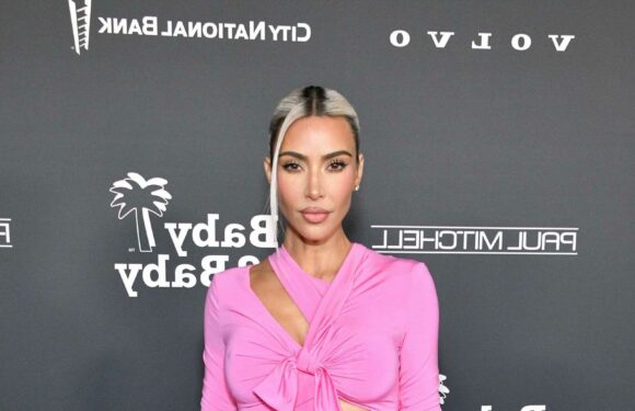 Celebrities wearing hot pink fashion trend in 2022