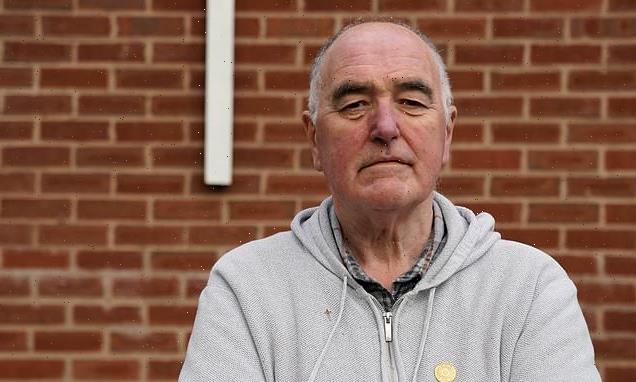 Chaplain, 77, banned from wearing tiny Christian cross at hospice