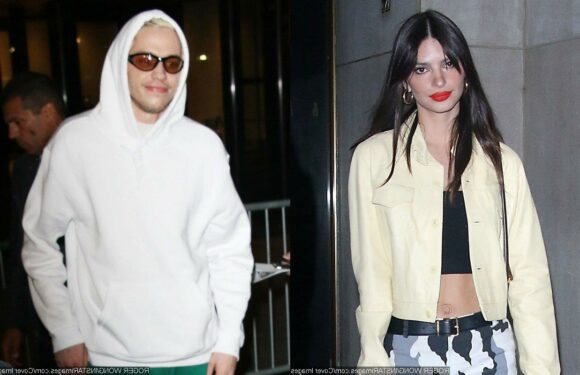 Emily Ratajkowski Wants to Date ‘Multiple’ Men and Women Amid Pete Davidson Romance Rumors