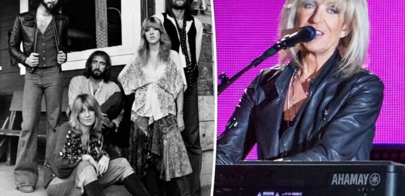 Fleetwood Mac singer, keyboardist Christine McVie dead at age 79