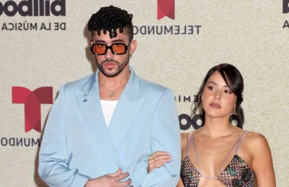 Here’s Why Fans Suspect That Bad Bunny and Gabriela Berlingeri Are No Longer Together