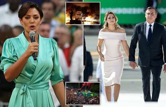 Jair Bolsonaro and his wife UNFOLLOW each other on Instagram