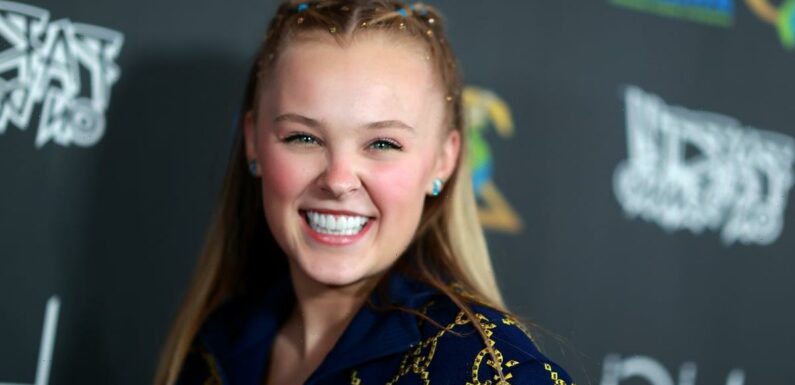 JoJo Siwa Is Now an Emmy-Nominated Choreographer: "My Mind Is Blown"