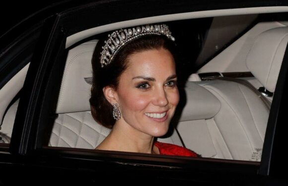 Kate Middletons favourite tiara is known for terrible headaches