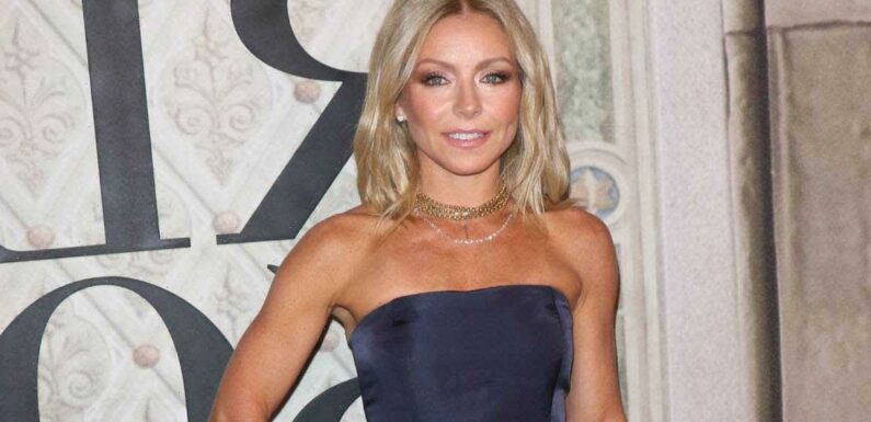 Kelly Ripa works out in figure-flaunting lycra jumpsuit with a twist