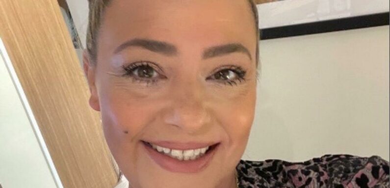 Lisa Armstrong chucks kettle across the room after Stephen Mulhern prank